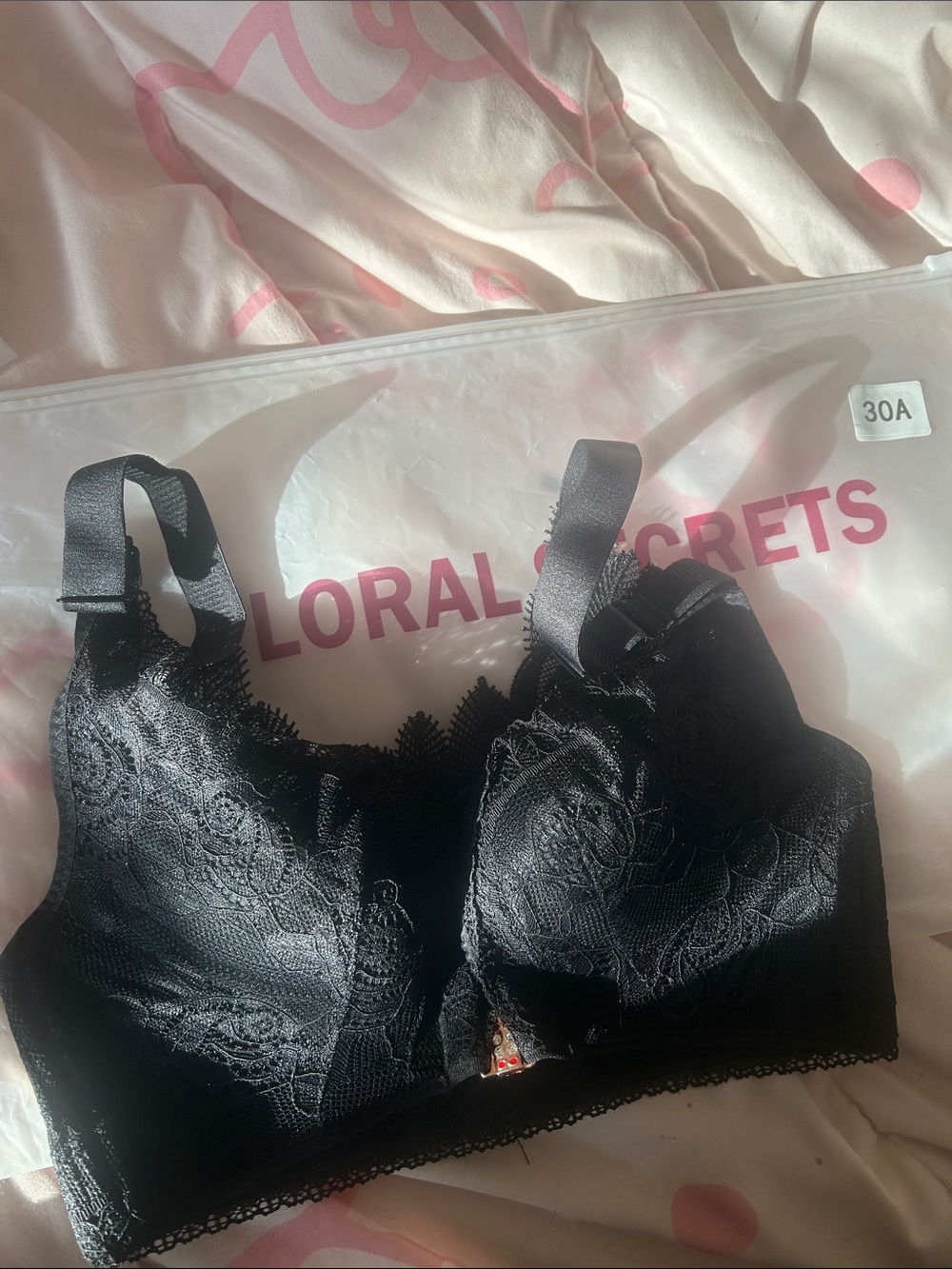Black Lace Wireless Bra — 30A